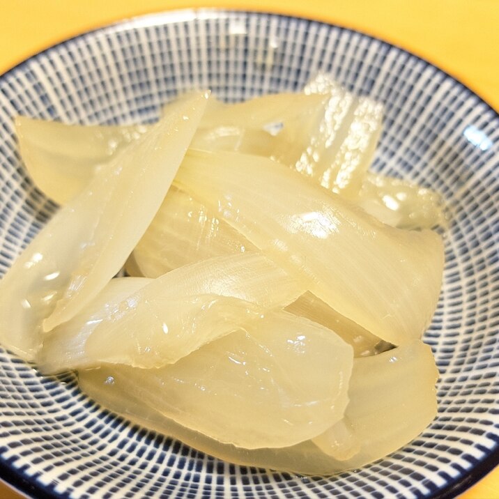 新玉ねぎのめんつゆ漬け